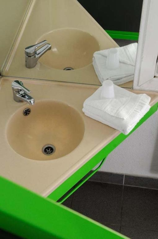 Lemon Hotel Tarascon Room photo
